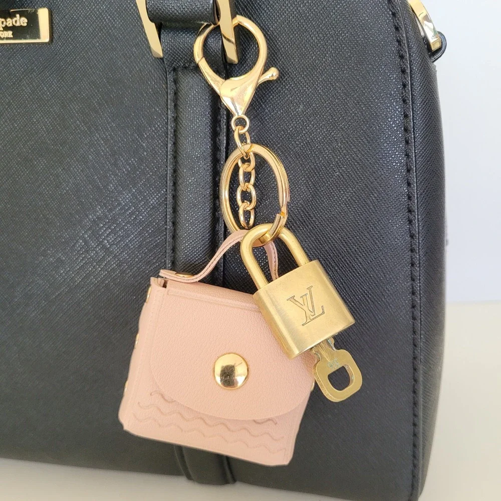 Louis Vuitton authentic louis